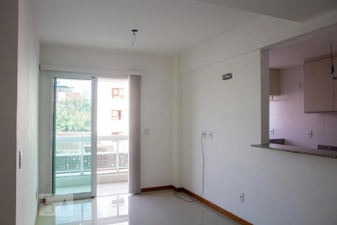 Apartment with 2 bedrooms and a balcony, 1 en-suite — photo 9