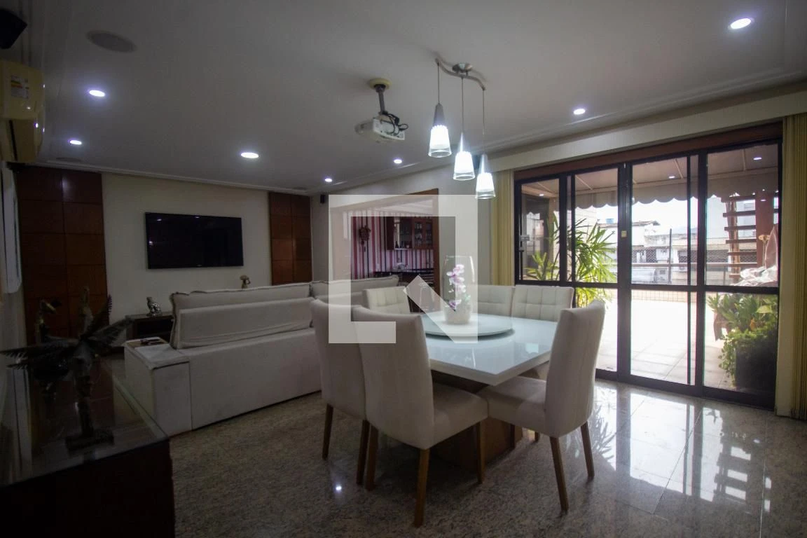 Apartamento mobiliado com 4 quartos e jacuzzi no prédio — photo 2