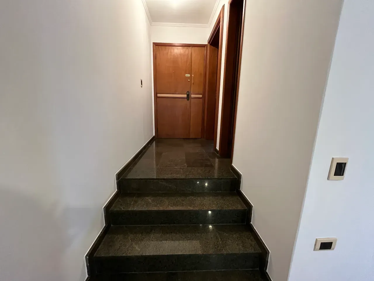 3-bedroom apartment with 3 bathrooms and 2 parking — photo 16