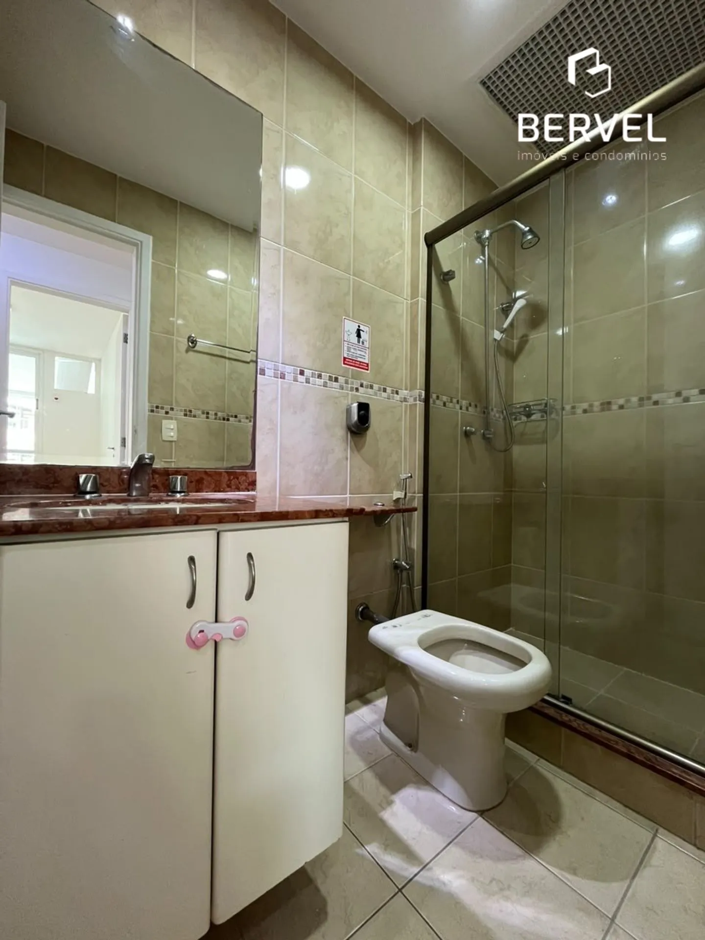 Apartamento com máquina de lavar, Recreio dos Bandeirantes — photo 9