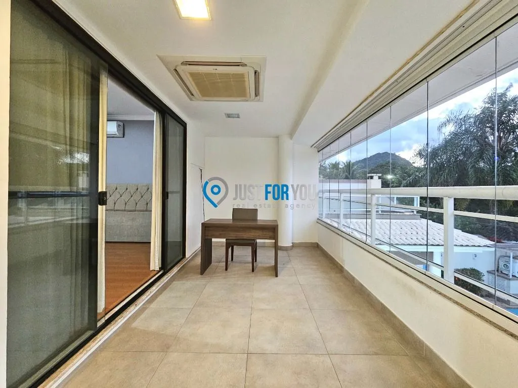 Furnished 4-bedroom house with 5 bathrooms and 350 m² — photo 30