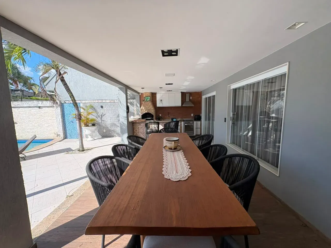 Casa para aluguel com 5 quartos e 5 banheiros, 266 m² — photo 5