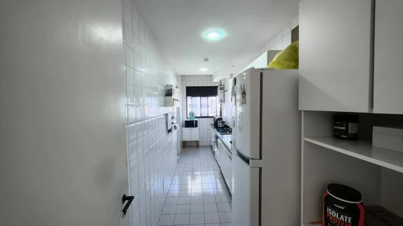 Furnished 3-bedroom apartment with a real home office — photo 29