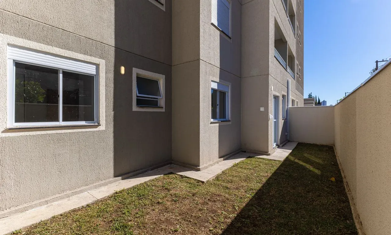 Furnished apartment, 75 m², with a glass-enclosed balcony — photo 16