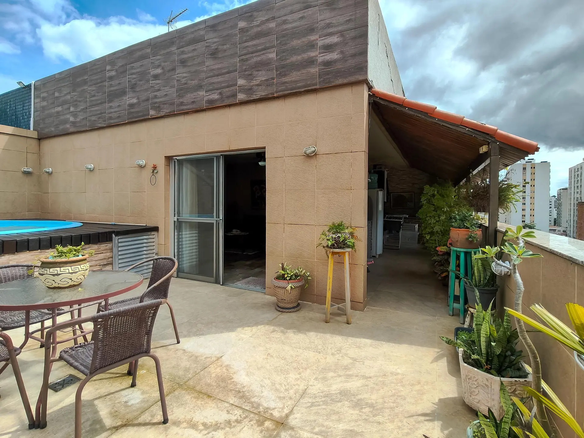 Mountain view in a 3-bedroom apartment, 200 m² — photo 38