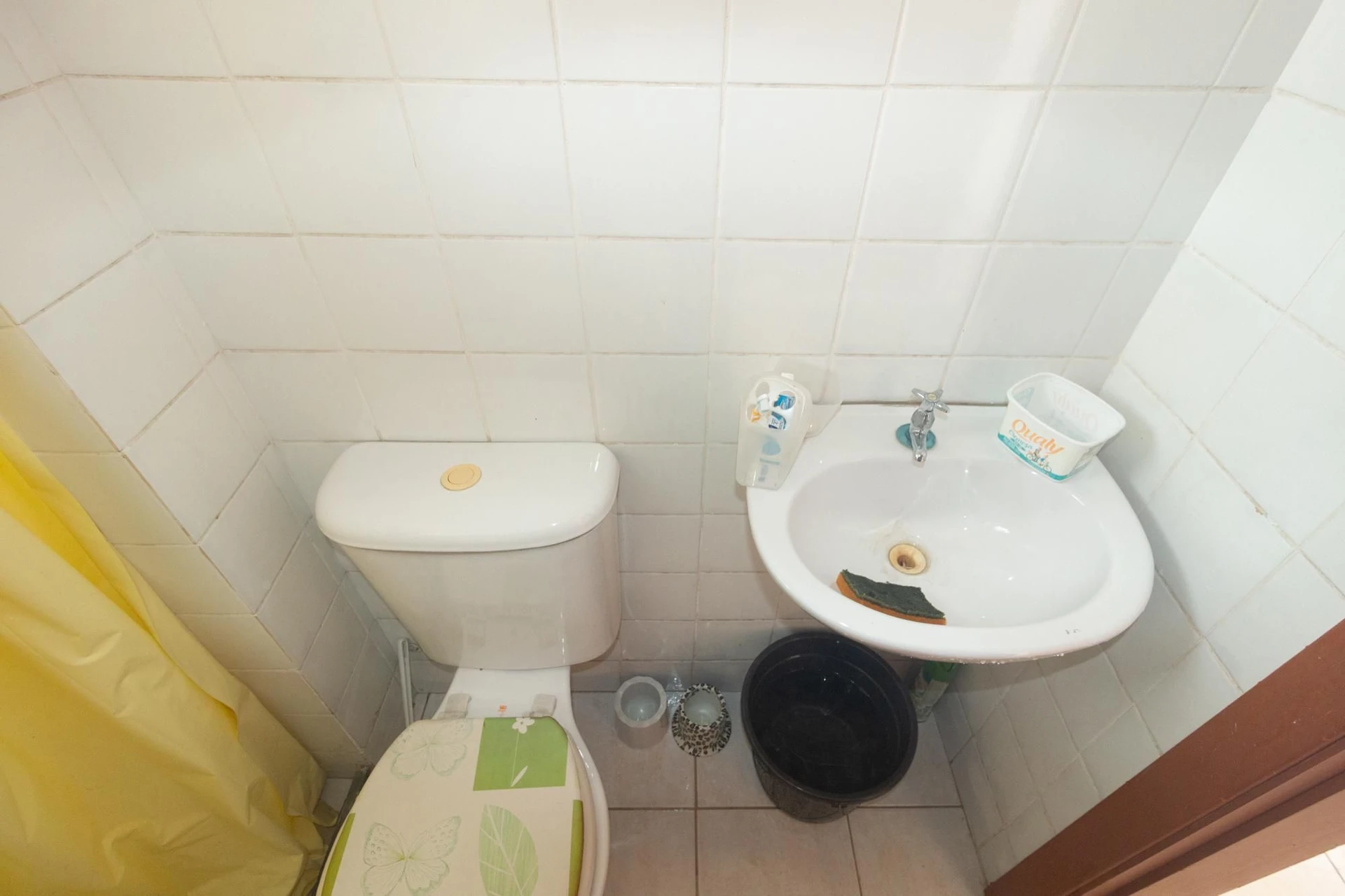 2-bedroom apartment with a closed kitchen and gas stove — photo 12