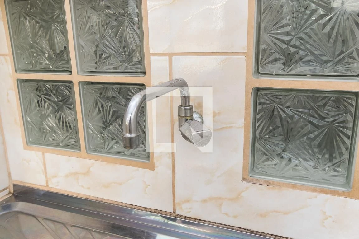 Квартира з 1 спальнею та окремою сучасною кухнею — photo 24