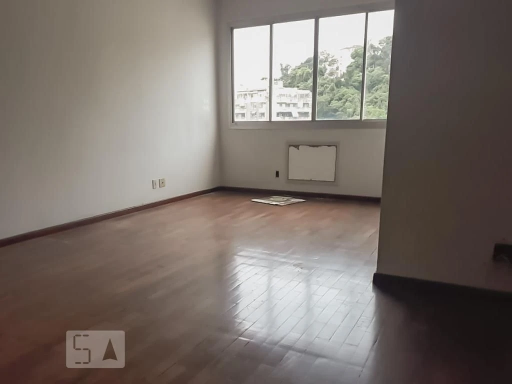 Apartment, 120 m², with wood or laminate floors — photo 9