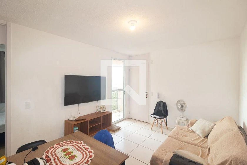 2-bedroom apartment in a building with a pool — photo 10