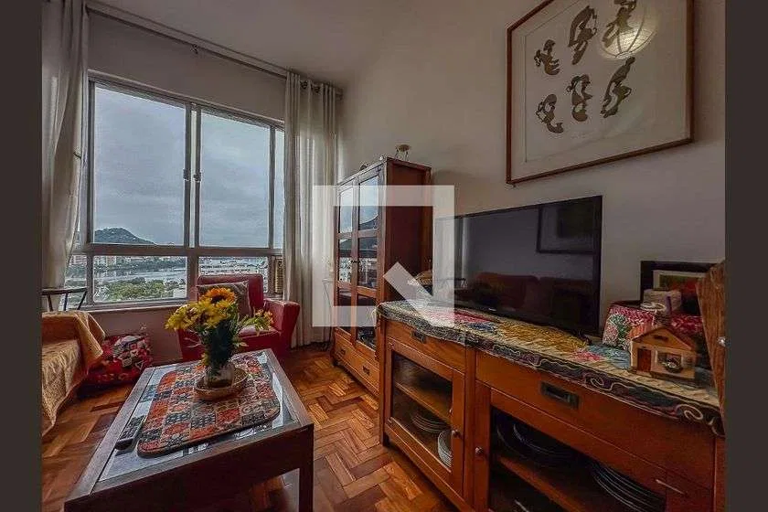 57 m² apartment with 2 bedrooms and a balcony — photo 14