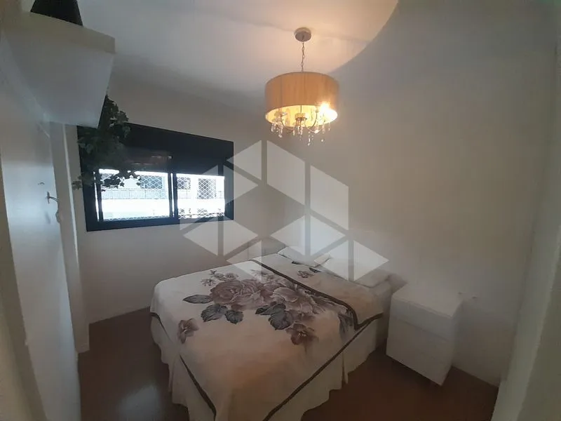 2-bedroom apartment with en-suite and open-plan gas kitchen — photo 18