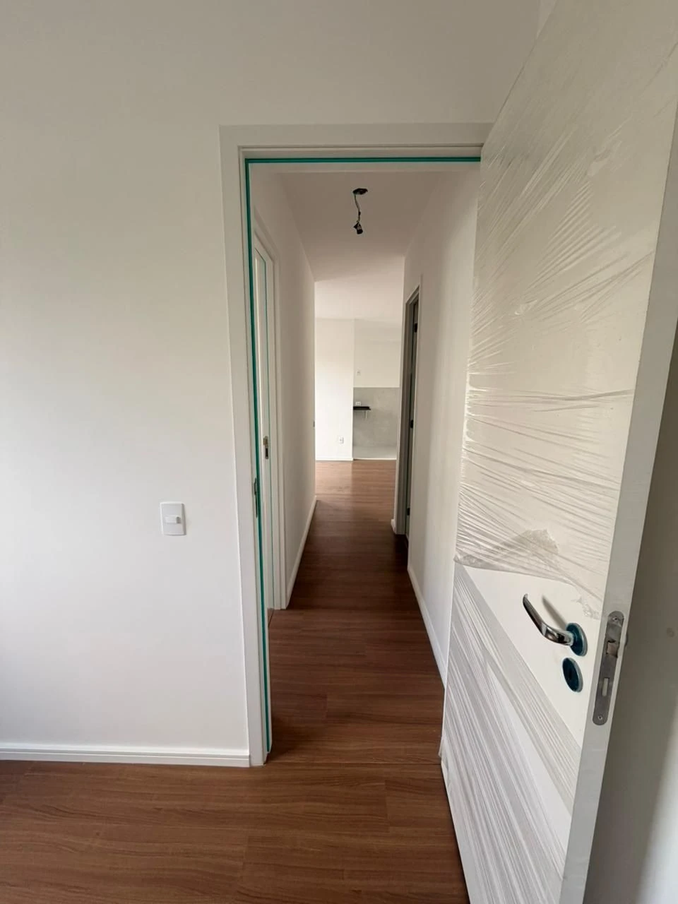 Unfurnished 2-bedroom apartment with 1 bath and pets — photo 27