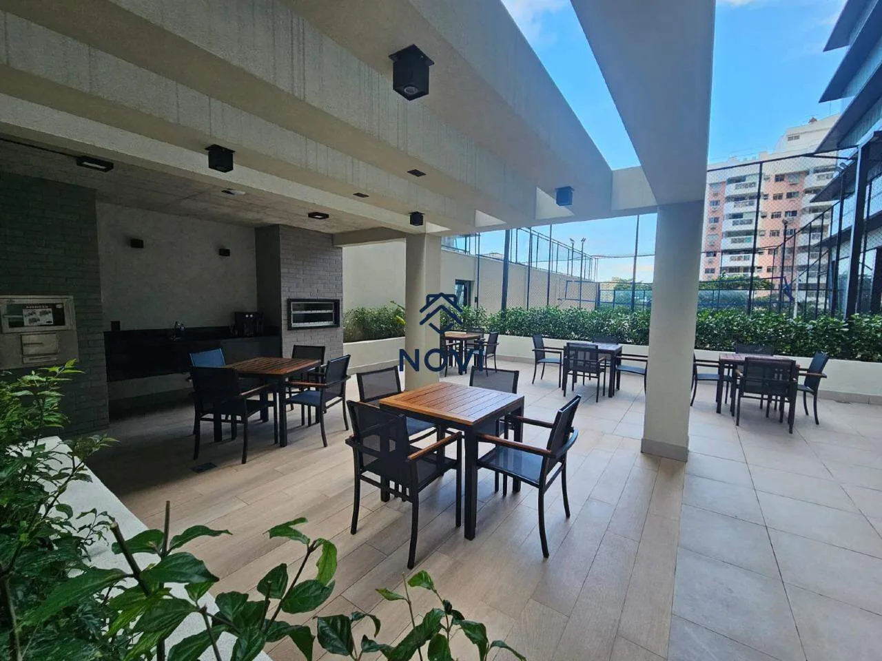 2-bedroom apartment with open-plan kitchen — photo 3