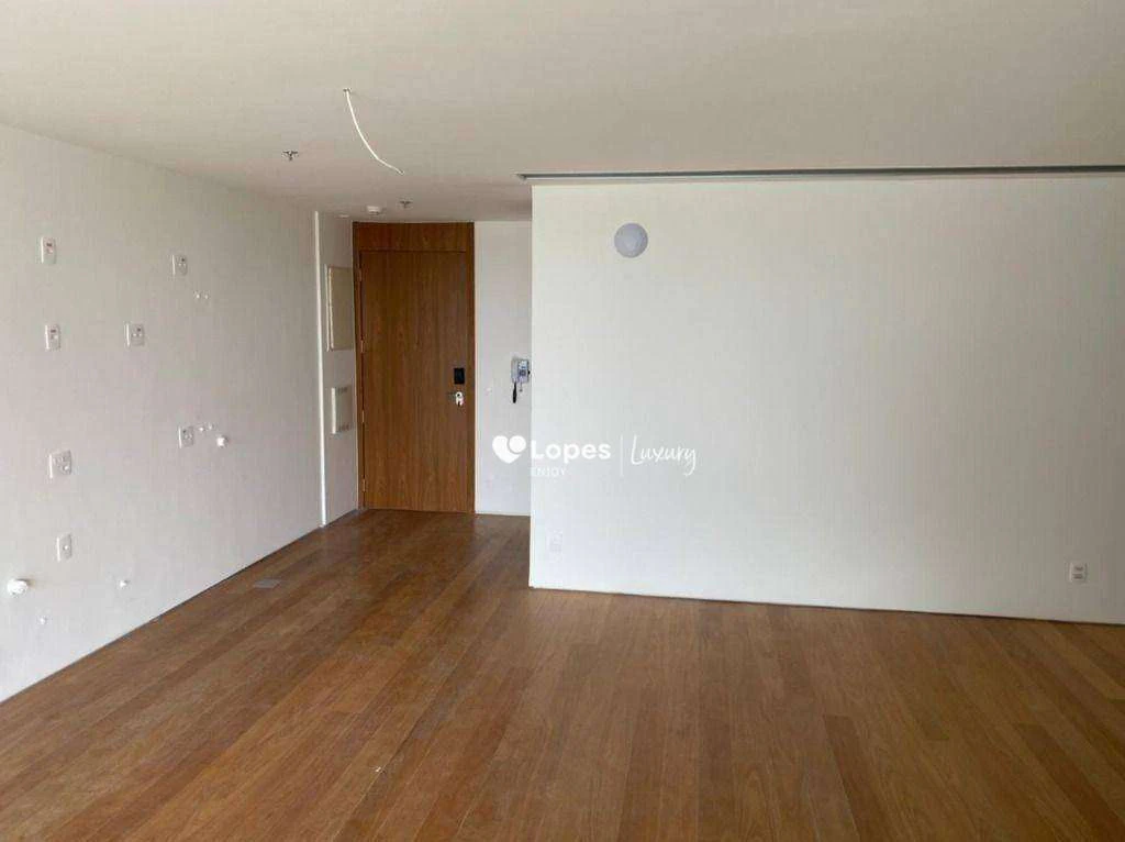 Furnished 130 m² apartment with 1 bedroom and private BBQ — photo 24