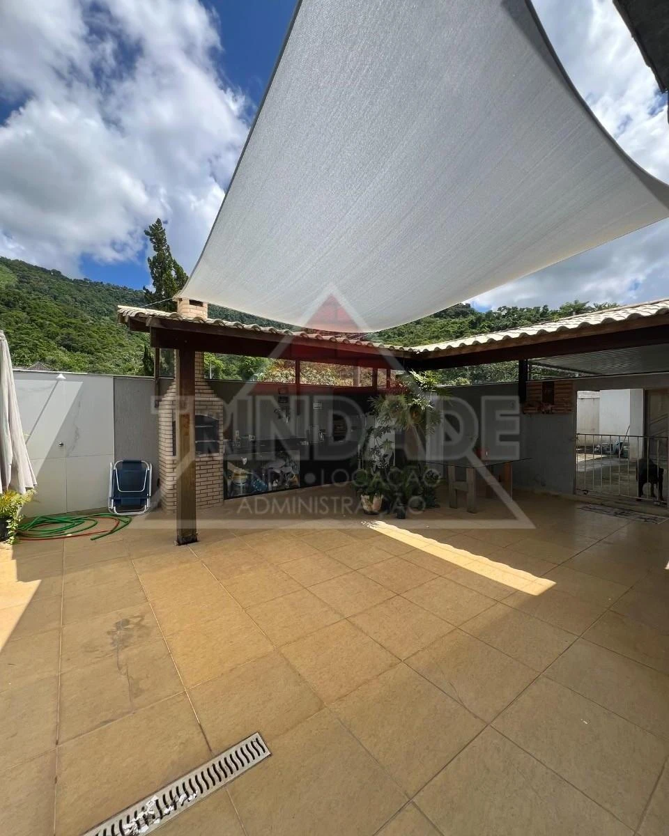 Casa mobiliada com 4 quartos e vista para as montanhas — photo 6