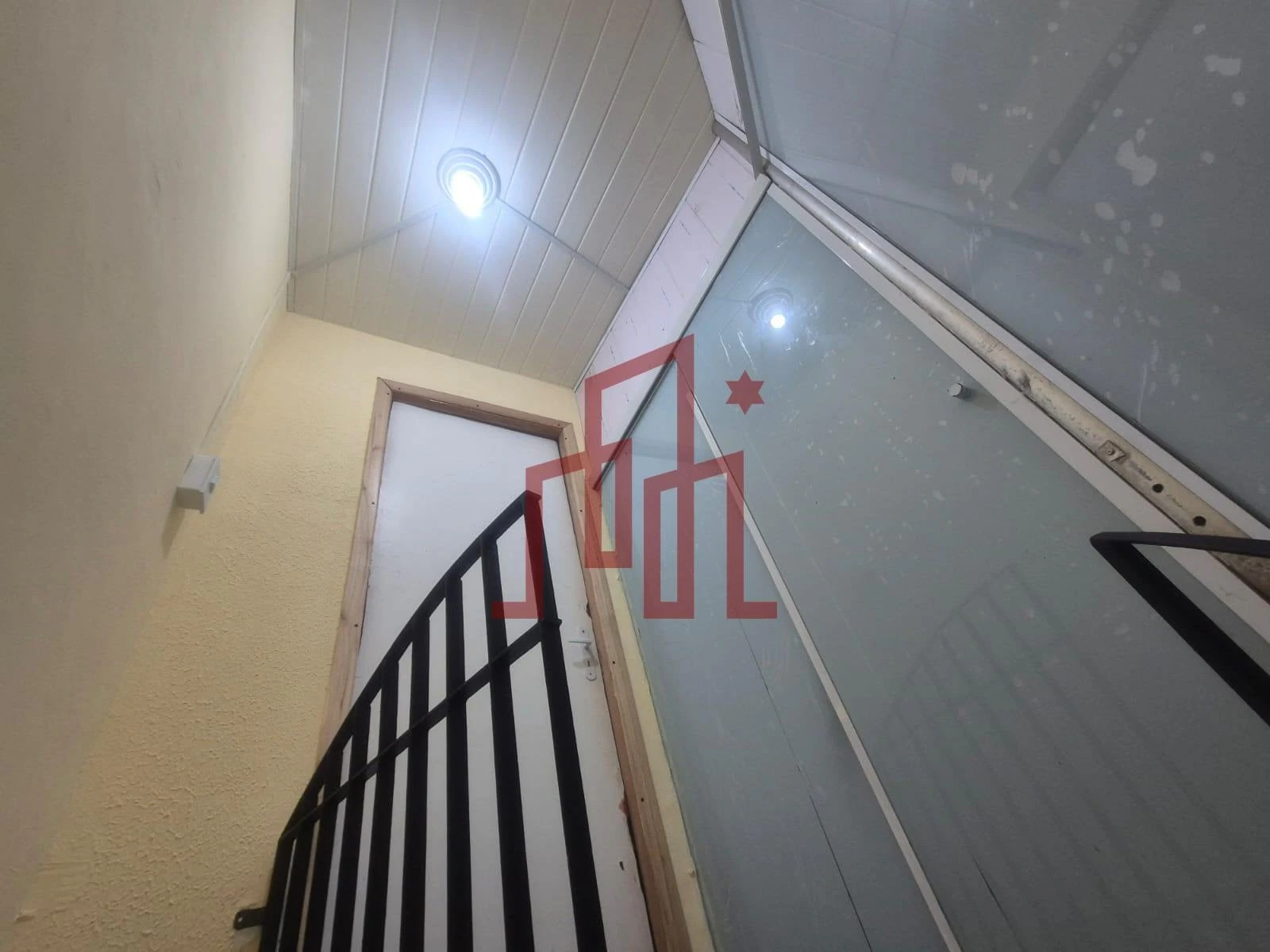 Furnished 2-bedroom house, 40 m² — photo 3