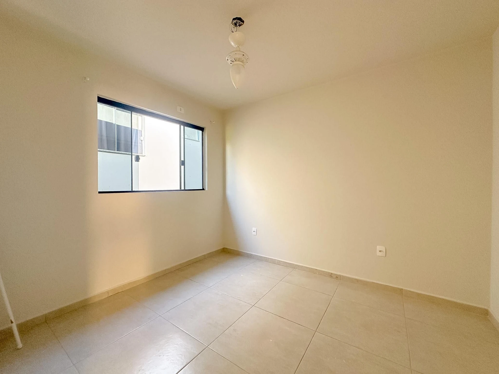 One-bedroom, 30 m² apartment in Florianópolis — photo 27