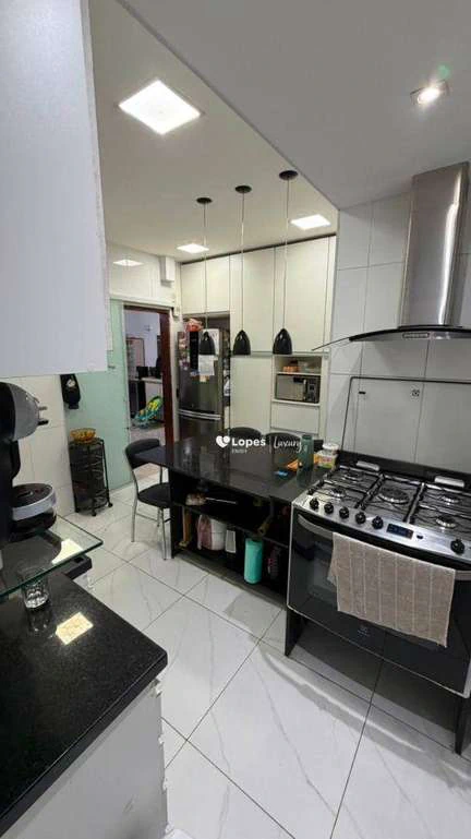 Apartamento mobiliado com 3 quartos e cozinha fechada — photo 13