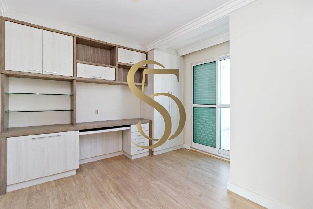 Furnished apartment, 256 m², with a bathtub — photo 4