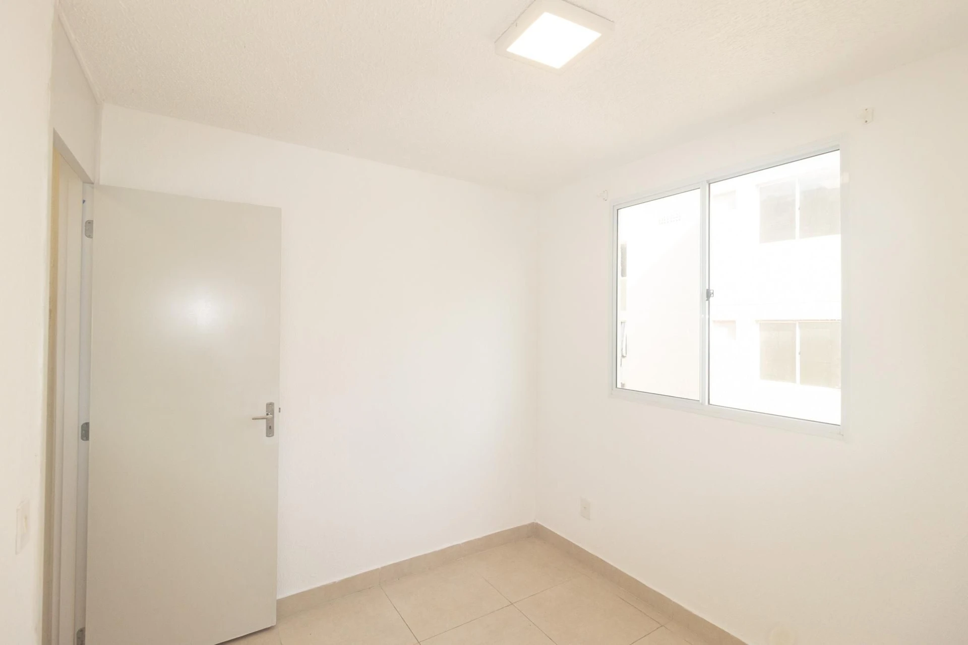 2-bedroom apartment with 1 bathroom — photo 18