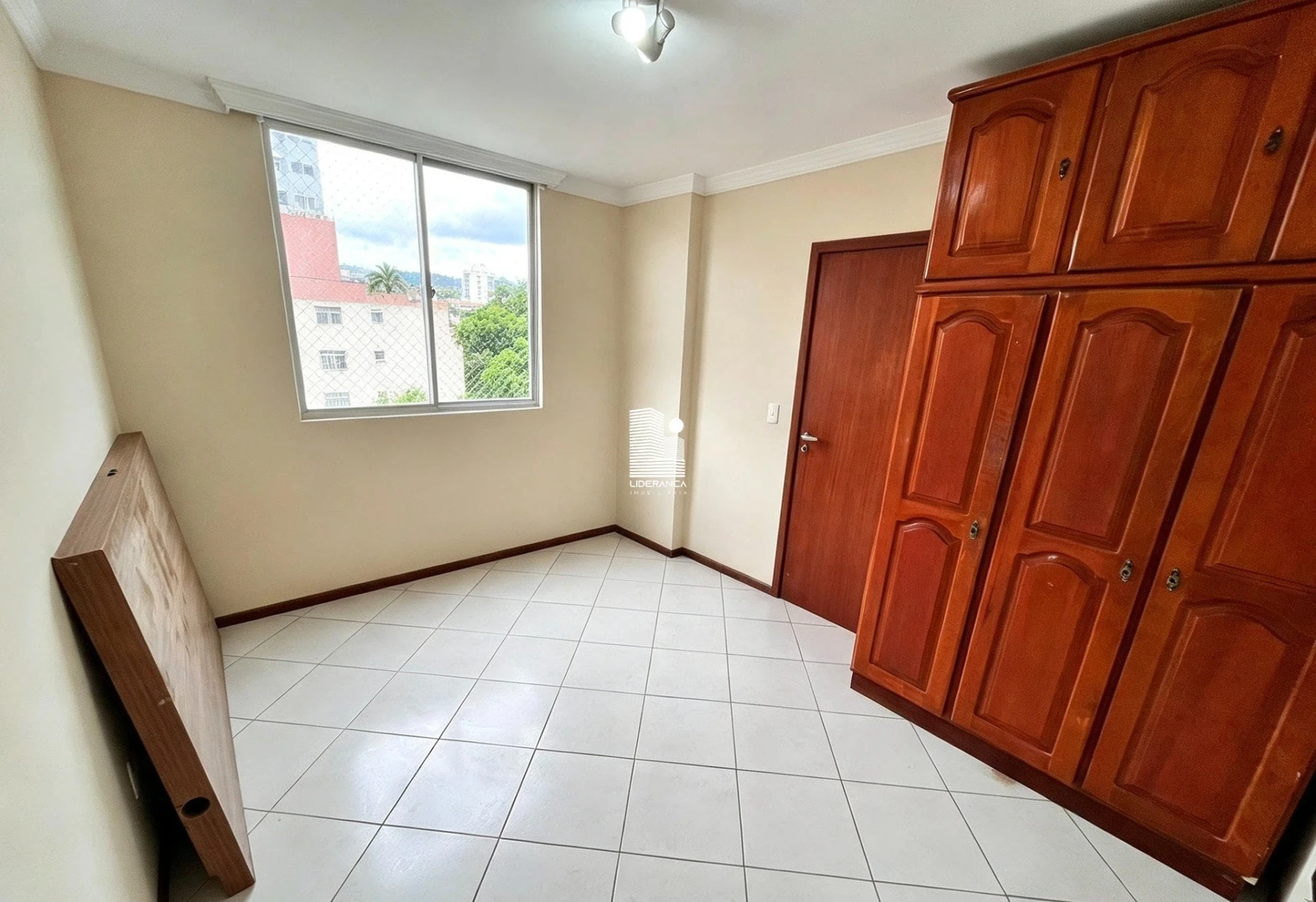Квартира: 2 спальни, 64 м² — photo 3