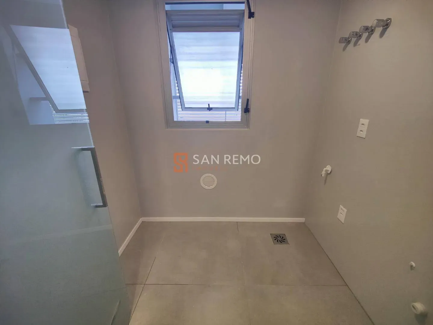Apartamento de 3 habitaciones con 3 suites y 171 m² — photo 21