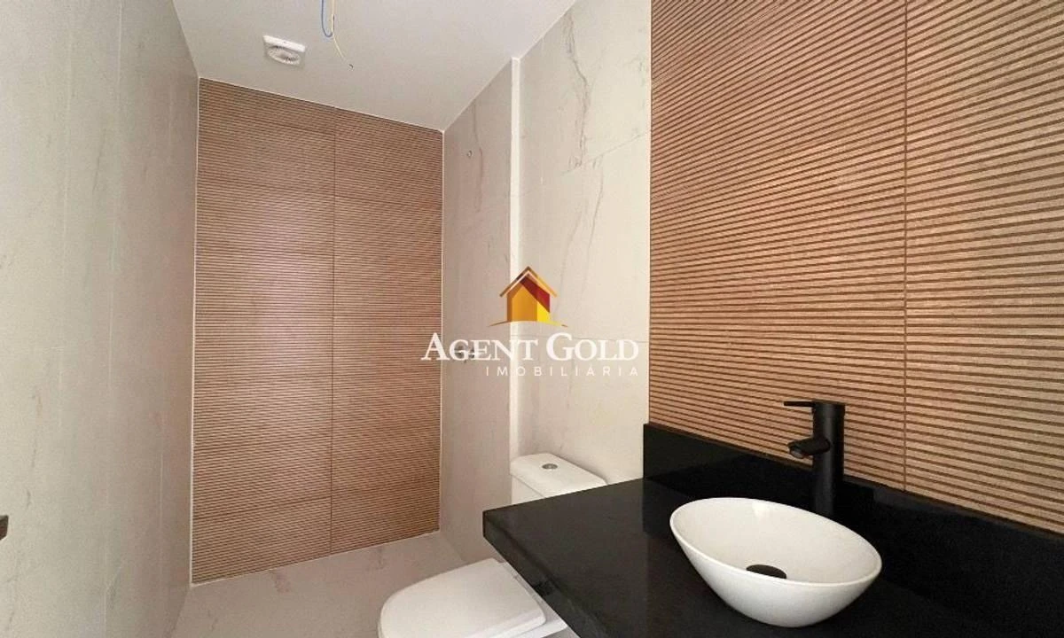 Apartment, 200 m², with a grill on the balcony — photo 10