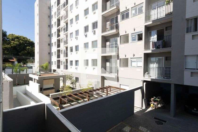 2-bedroom apartment with open-plan kitchen and 50 m² — photo 3