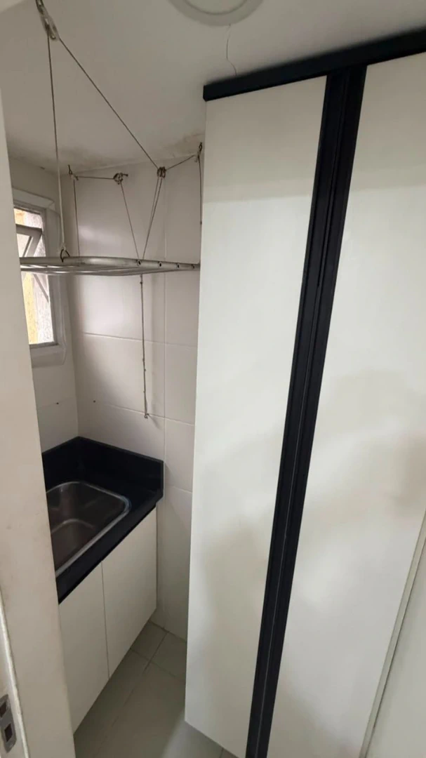 64 m² apartment with a walk-in closet and a private pool — photo 4