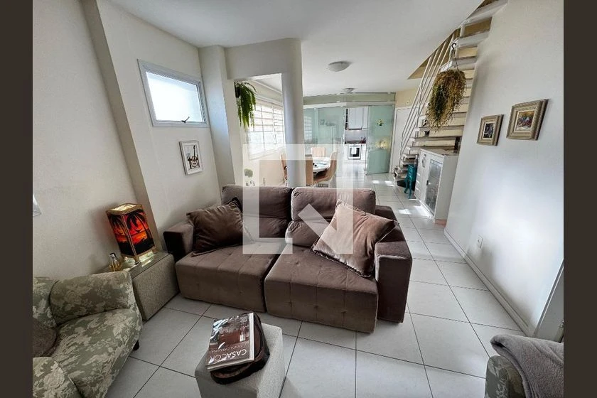 Apartamento amueblado con 3 dormitorios en suite y balcón — photo 3
