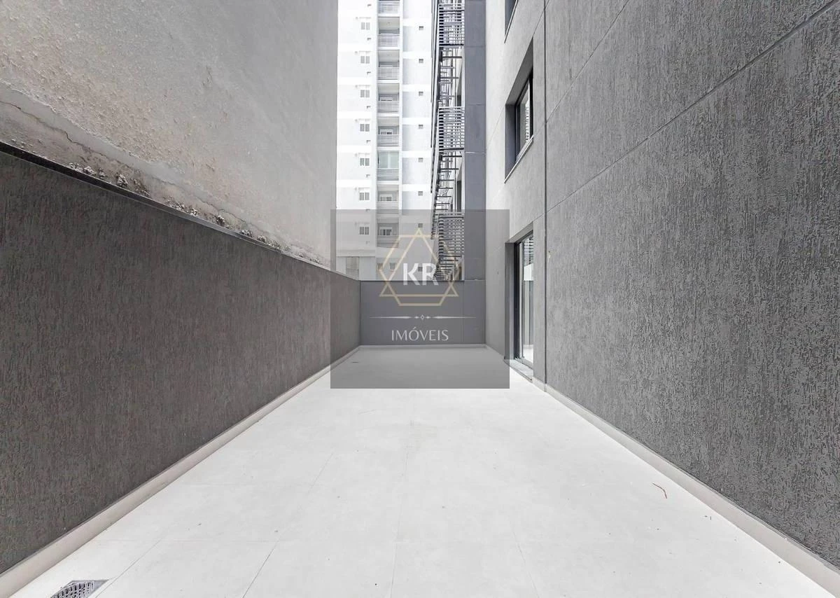 Washing machine in a one-bedroom apartment, 24 m² — photo 37