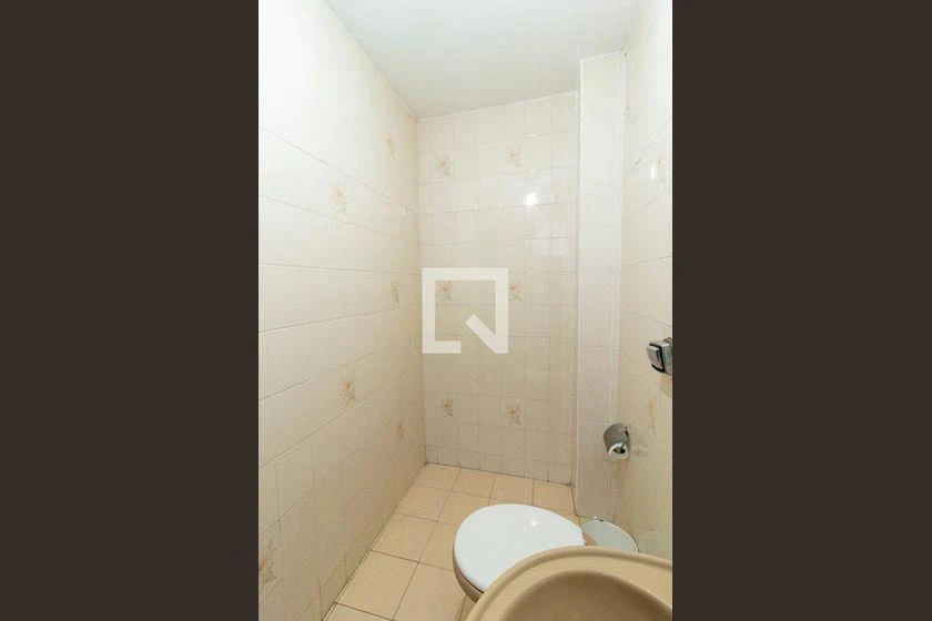 Casa amueblada con 4 dormitorios y 4 baños, 180 m² — photo 38