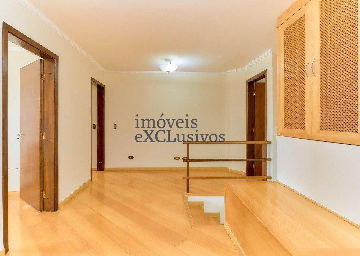 Ванна та 5 спалень: будинок 500 м² — photo 44