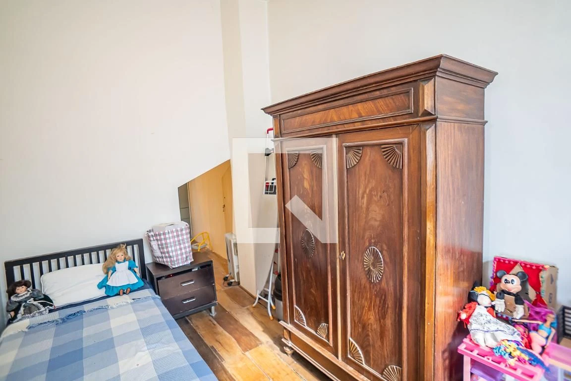 Furnished house, 300 m², with floor-to-ceiling windows — photo 111