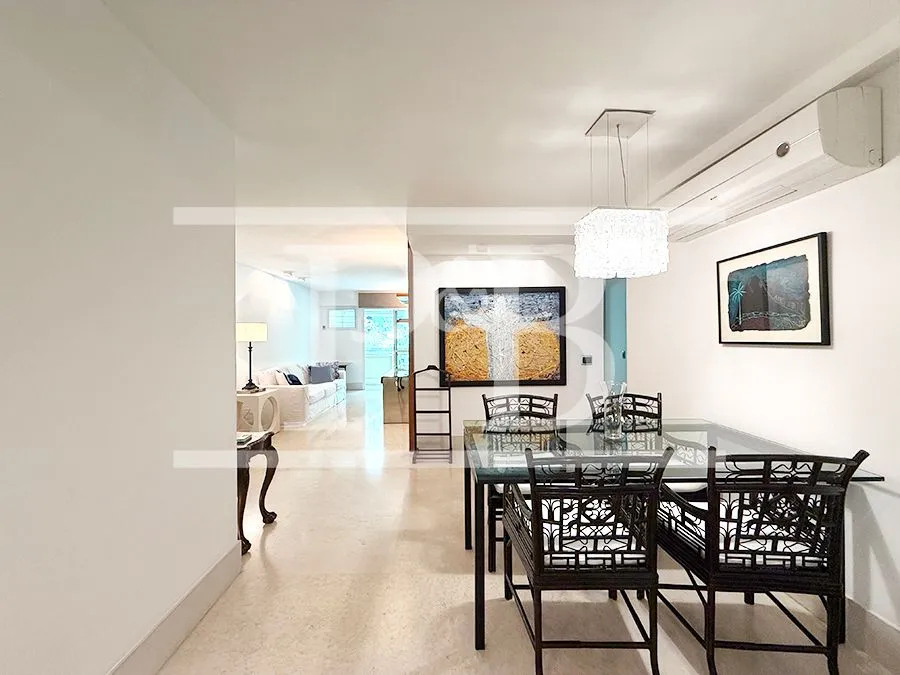Furnished 3-bedroom apartment with a separate kitchen — photo 7