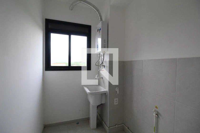 2-bedroom 1-bath apartment with 43 m² and parking — photo 6
