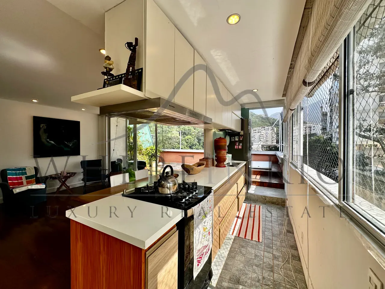 Apartment on the 1st floor with floor-to-ceiling windows — photo 26
