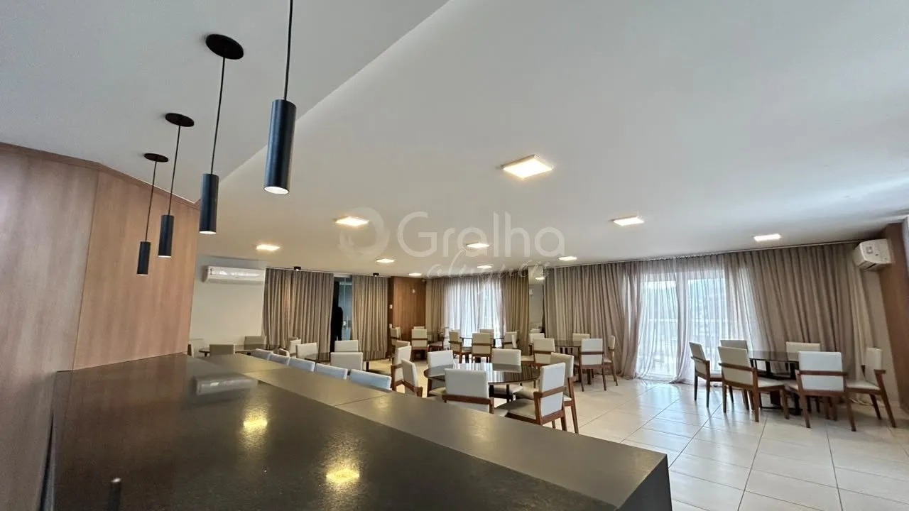 Furnished apartment, 119 m², with floor-to-ceiling windows — photo 56