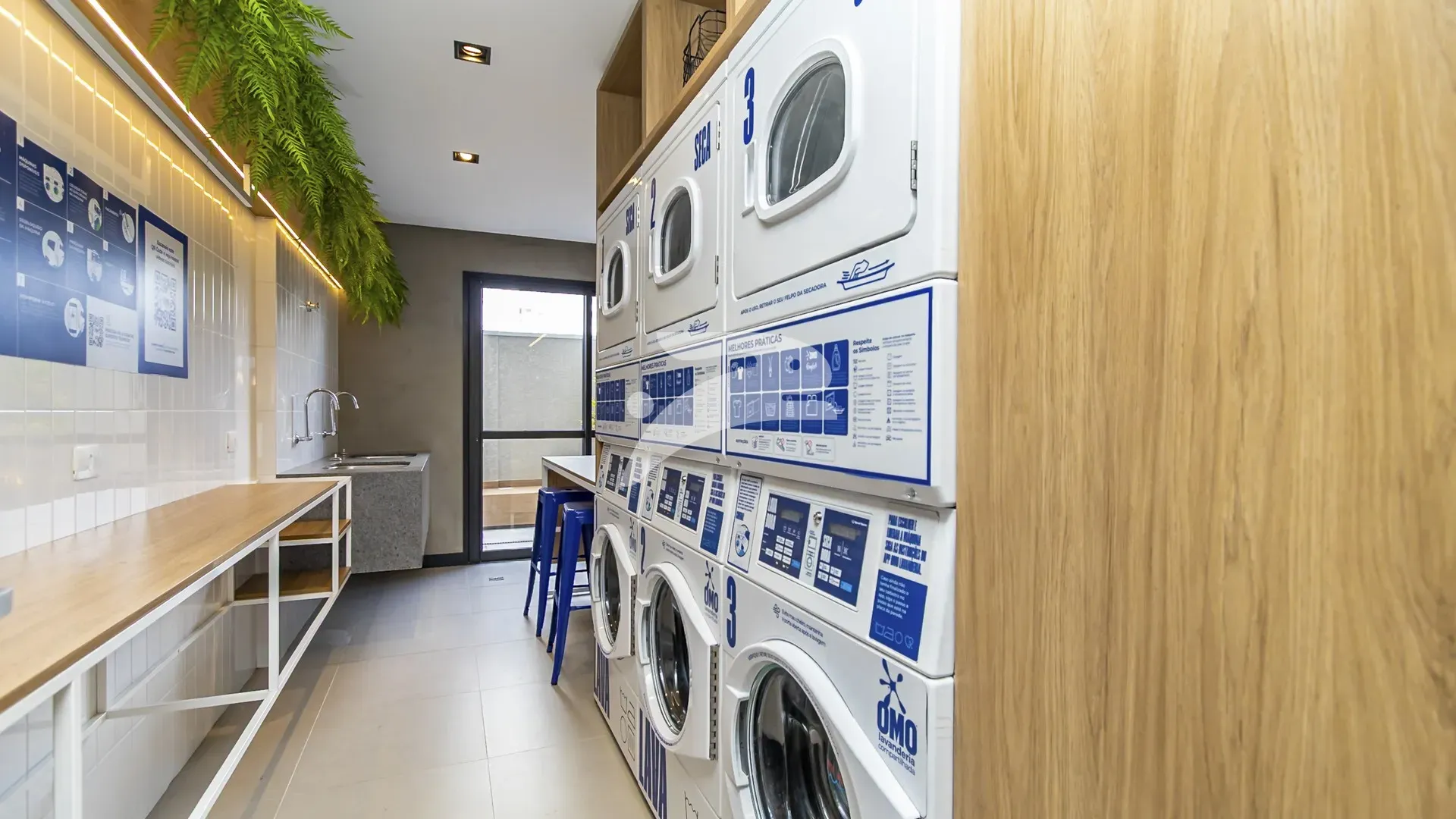 Unfurnished 94 m² apartment with 2 bedrooms and parking — photo 8
