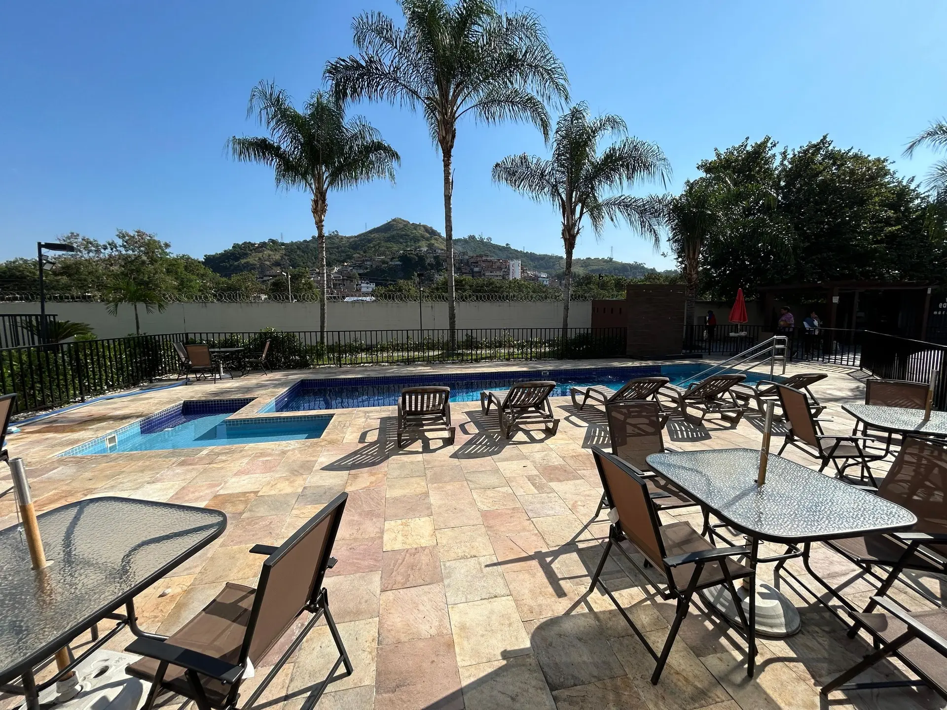 Furnished apartment, 43 m², with a mountain view — photo 20