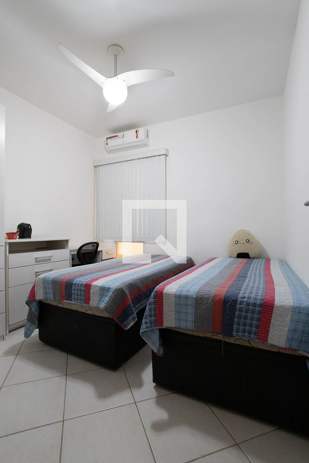 Furnished apartment, 85 m², with a home office — photo 27