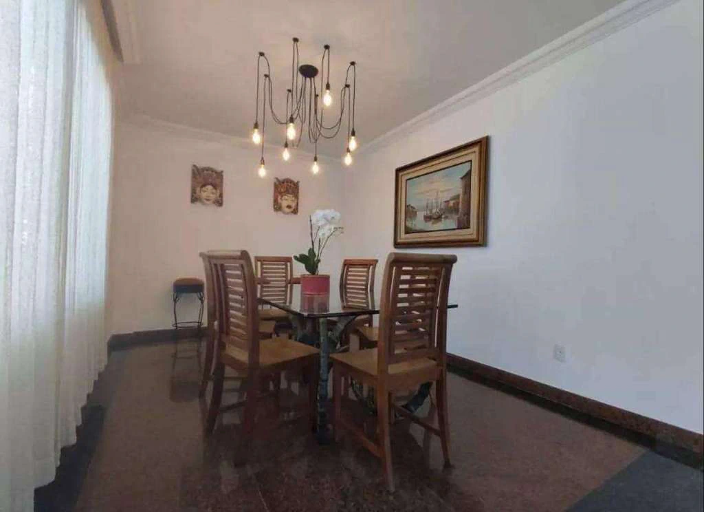 Rental house with 4 en-suite bedrooms and 550 m² — photo 6