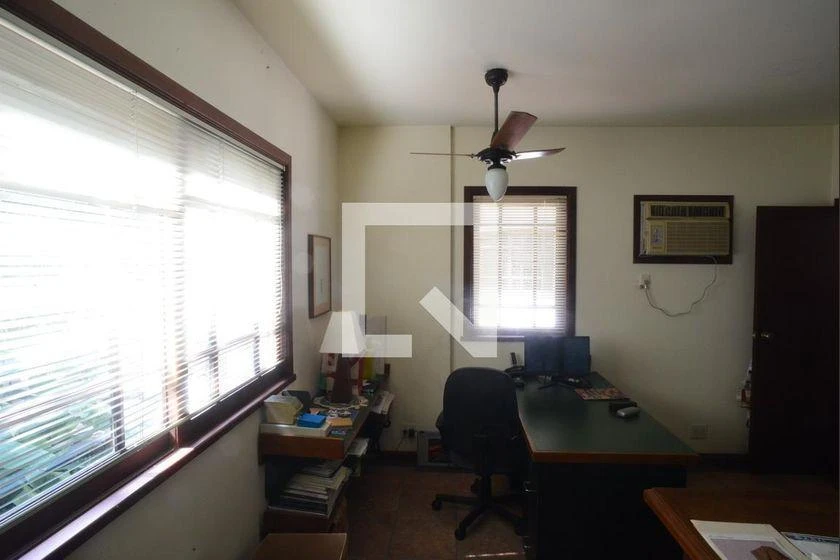 Casa para aluguel com 6 quartos e suítes — photo 44