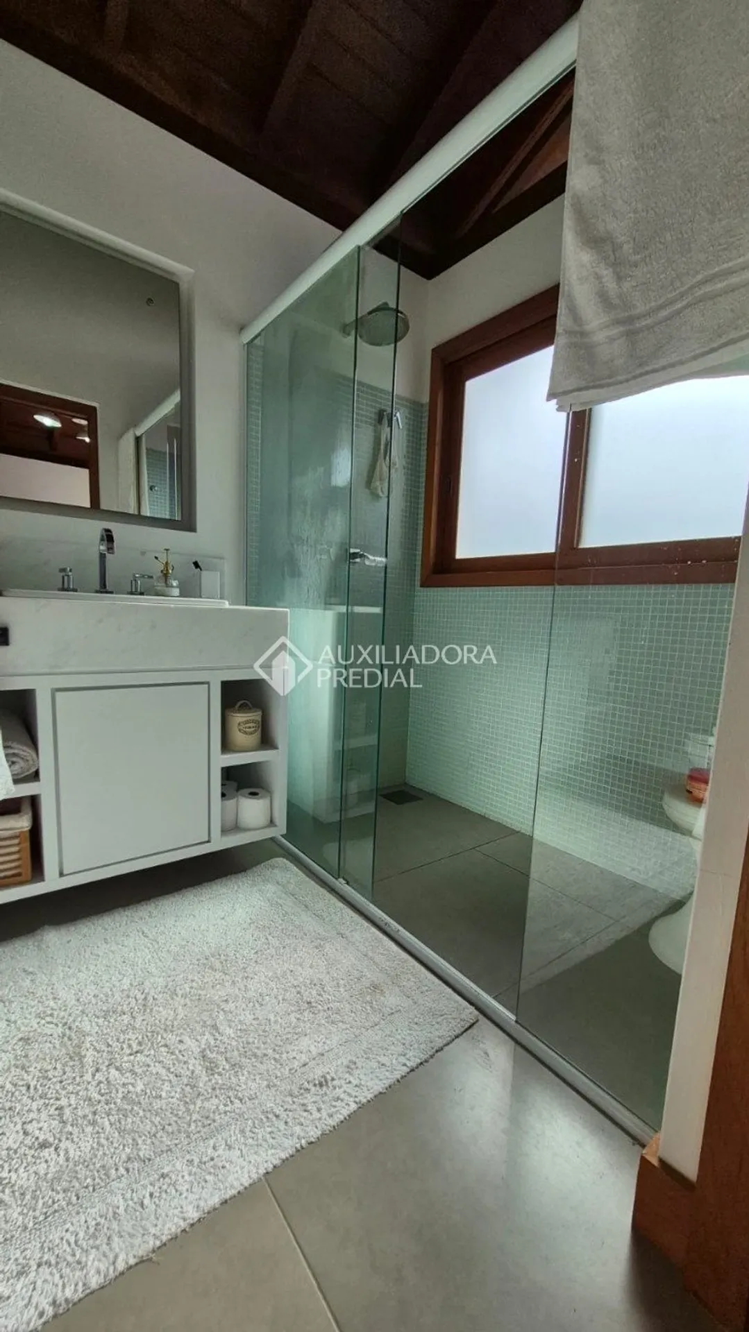 Меблированный дом 410 м² с 3 спальнями с ванной — photo 36