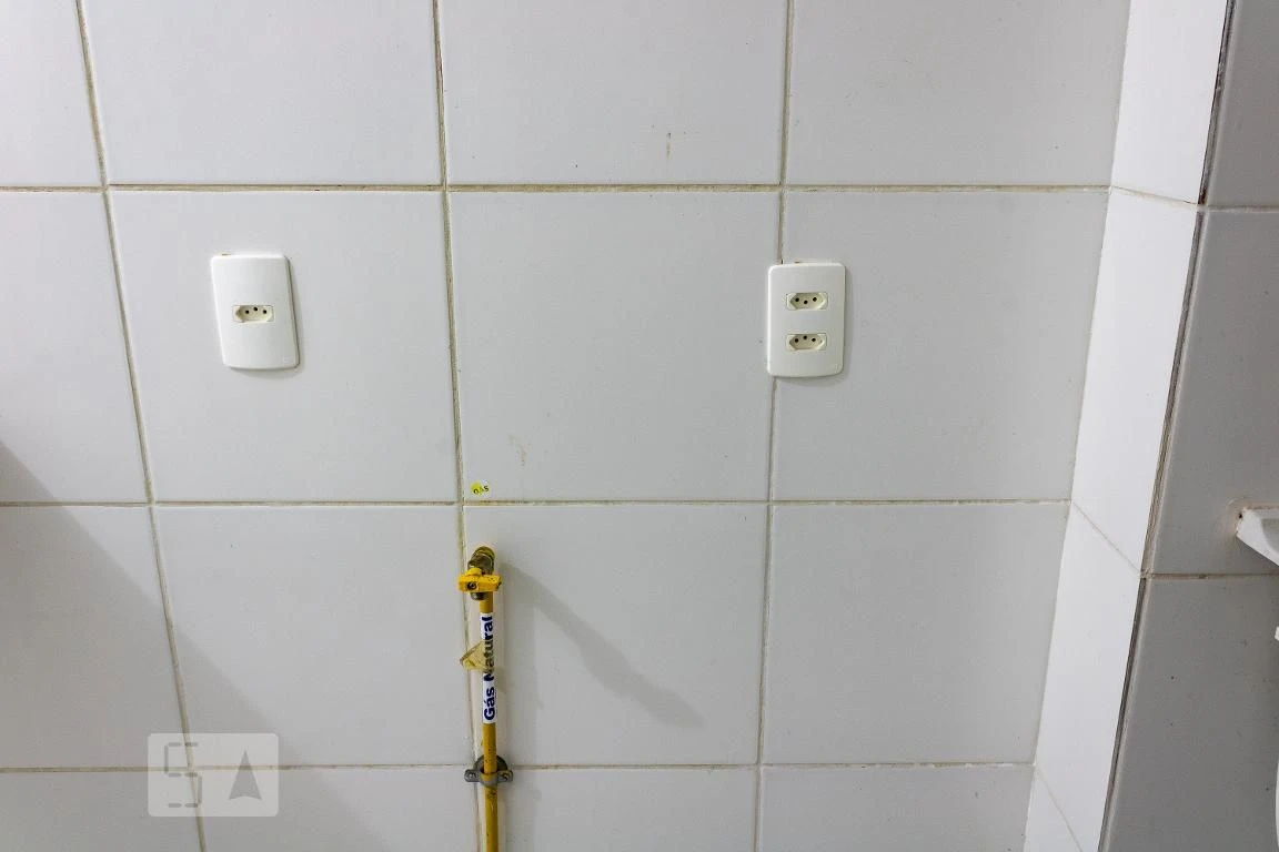 Apartamento com 2 quartos e área de lavanderia — photo 31
