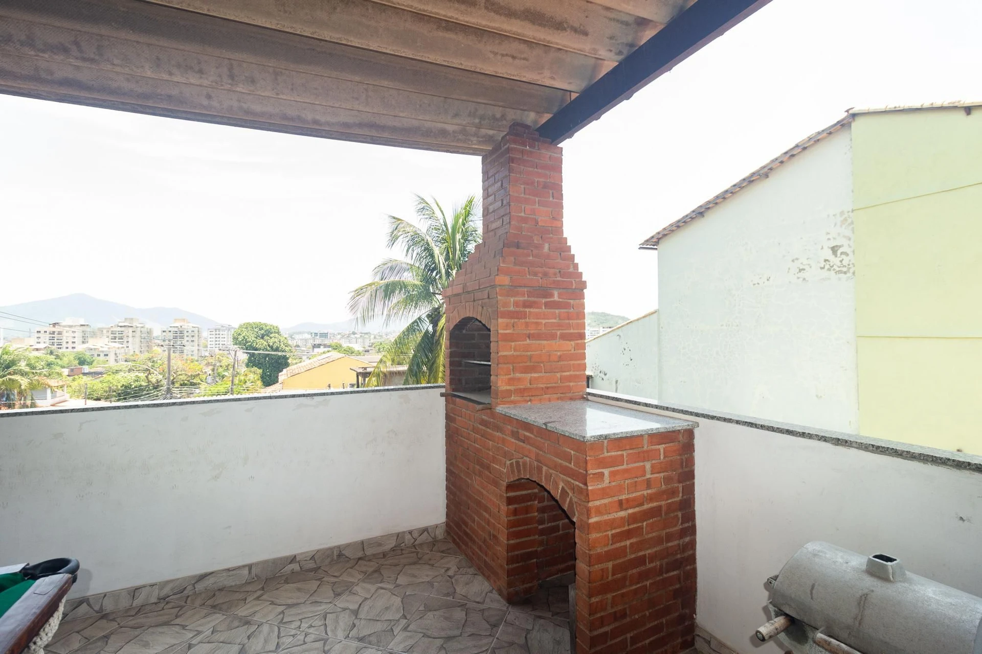 Furnished house with 2 bedrooms and private garden — photo 33