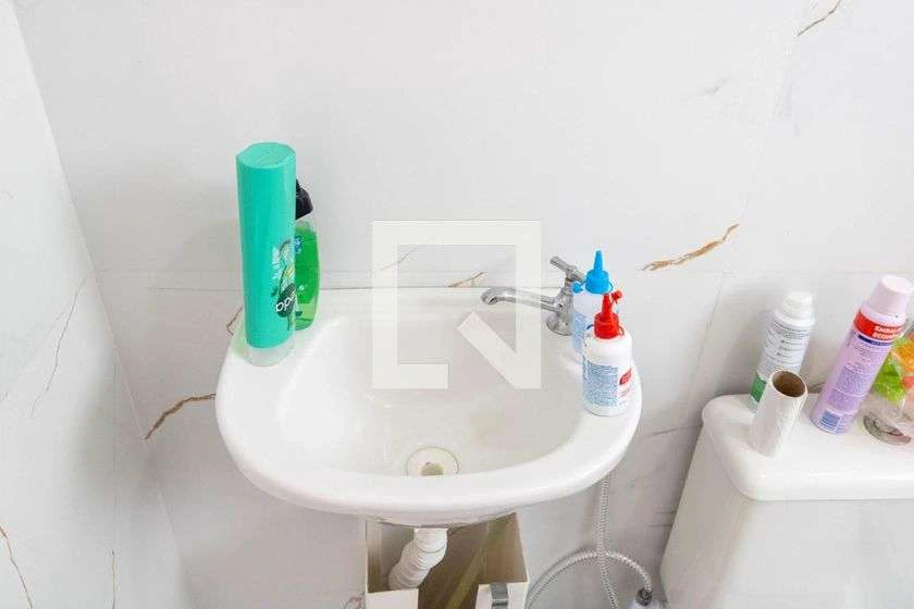 2-bedroom 65 m² rental apartment with 1 bathroom — photo 3