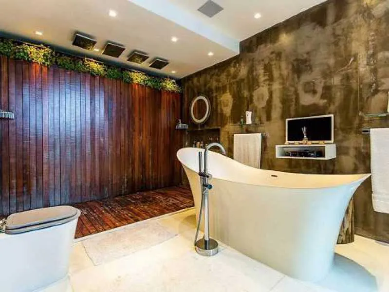 Triplex house with 7 bedrooms and 8 bathrooms — photo 14
