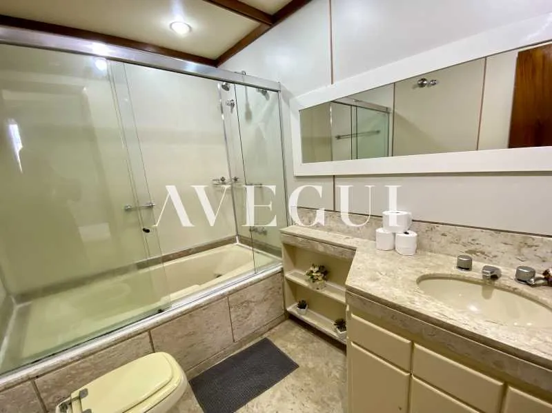 Apartamento sem mobília com 2 quartos e varanda — photo 19