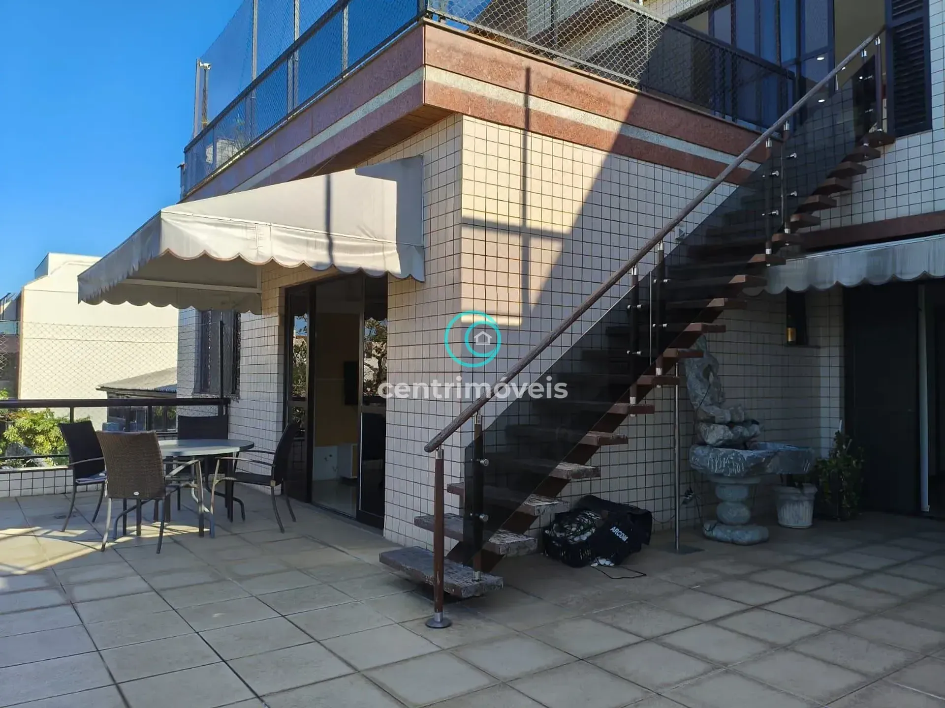 Apartamento mobiliado com 4 quartos e 3 banheiros — photo 30